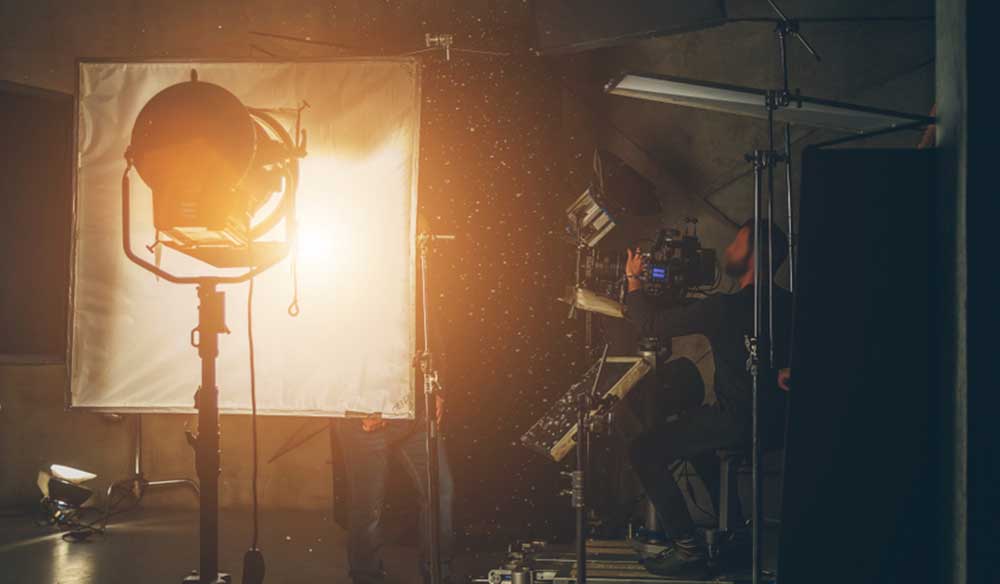 Lighting a Scene with Ratios: A Guide to Eye-Based Techniques