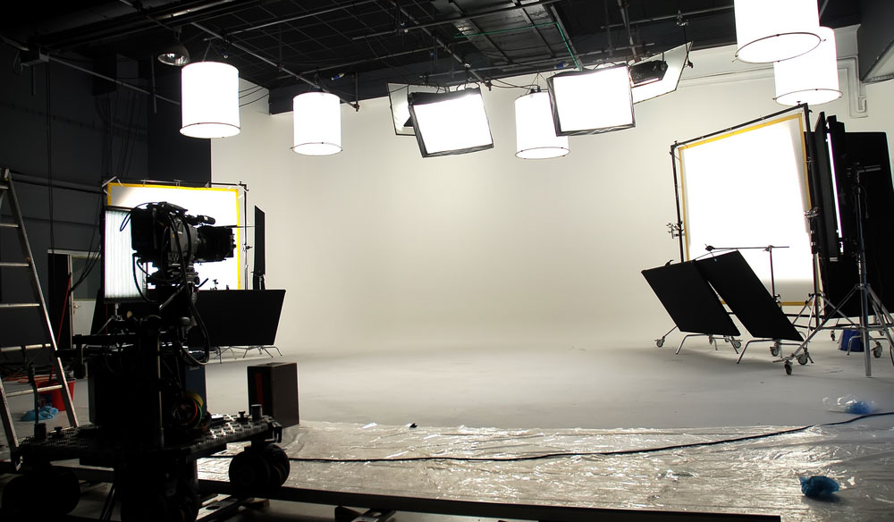 Master the Art of Timeless Style with a White Cyclorama