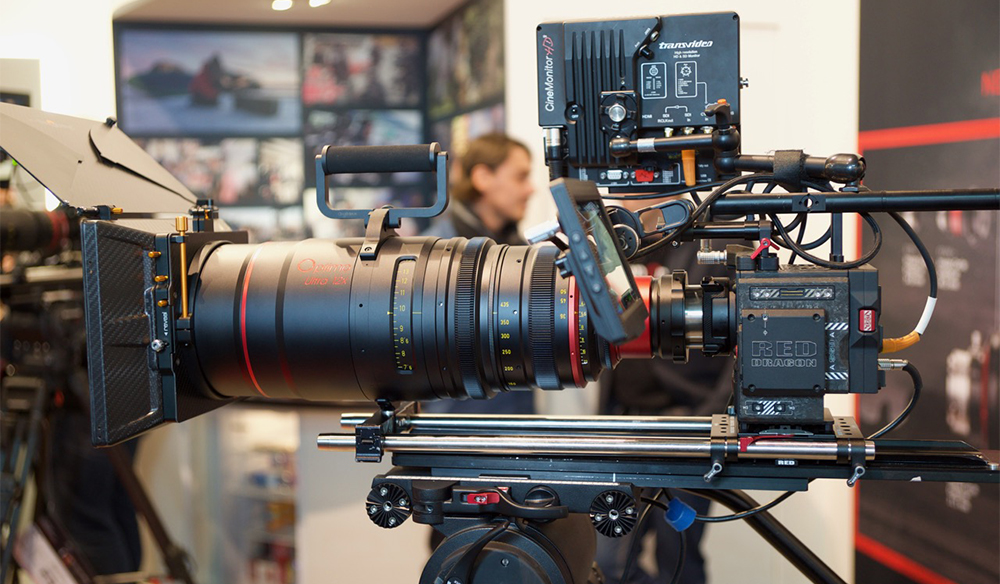 “4 Lens Technology Innovations Every Filmmaker Must Have”