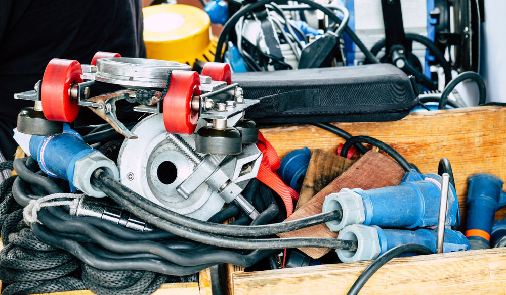 Essential Production Tips for Your First Day on Set: What to Bring