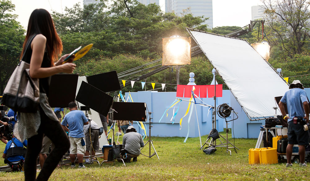 Production Tips: Proper Walkie Talkie Usage and Etiquette on Set