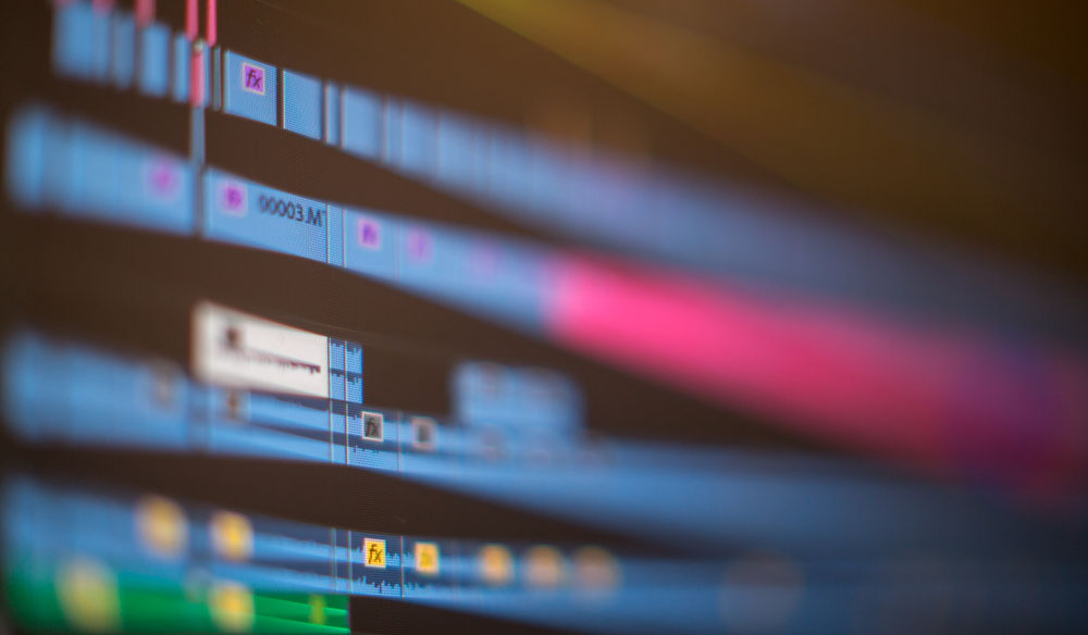 Film Theory Explores Why We Overlook Editing Cuts in Movies