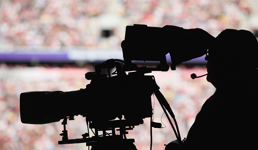 Breaking into College and Pro Football Broadcasting: It’s Game On