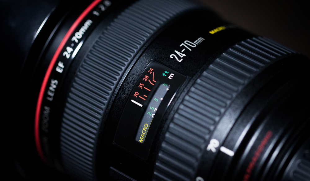 Understanding Zoom Lenses and Mastering Their Proper Usage